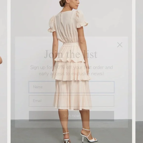 Chic Cream Tiered Long Sleeve Dress - Picture 4 of 4